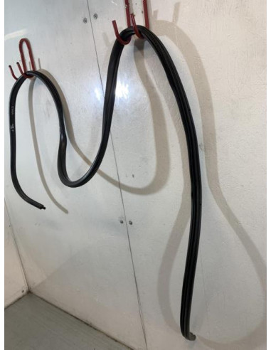 Joint de porte arriere droite BMW SERIE 1 E87 PHASE 2 Essence