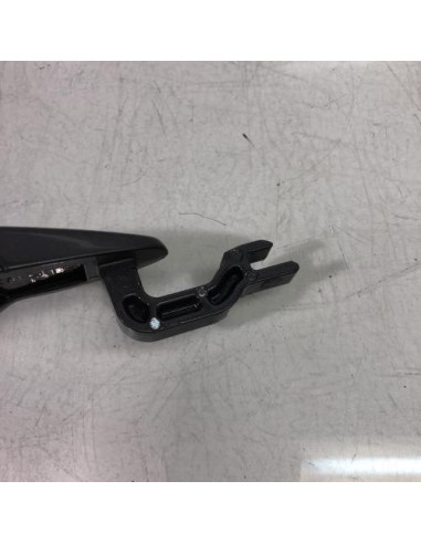Poignee porte arriere droit BMW SERIE 1 E87 PHASE 2 Essence