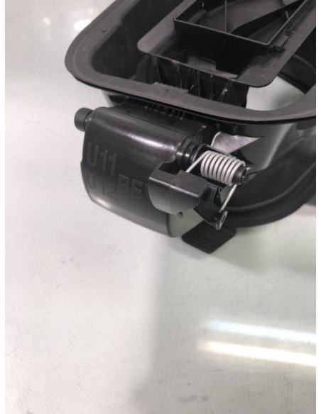 Trappe d'essence BMW X1 U11 
