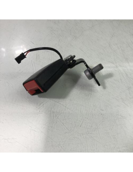 Attache ceinture arriere gauche MINI MINI 3 F56 PHASE 1 Essence