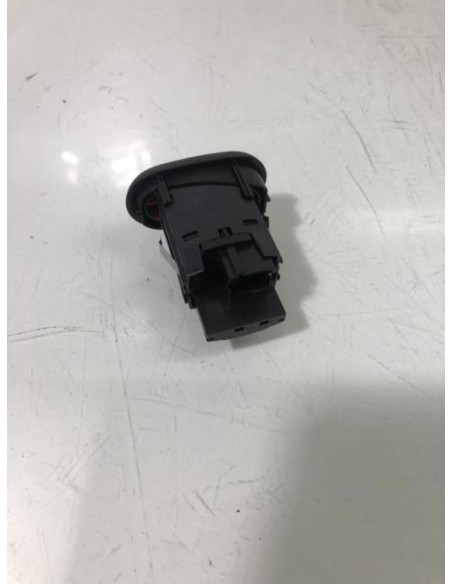 Bouton de warning MINI MINI 3 F56 PHASE 1 Essence