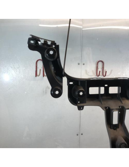 Support de pare chocs arriere BMW X6 E71 PHASE 1 Essence