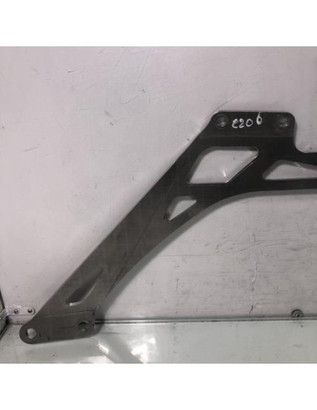 Traverse superieure BMW SERIE 5 F90 PHASE 2 Essence