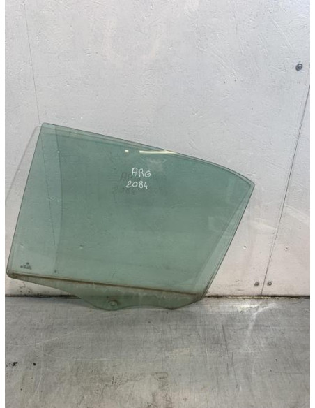 Vitre arriere gauche BMW SERIE 7 E38 Diesel