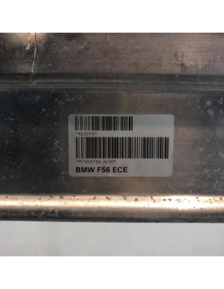 Support de pare chocs arriere MINI MINI 3 F56 PHASE 1 Essence