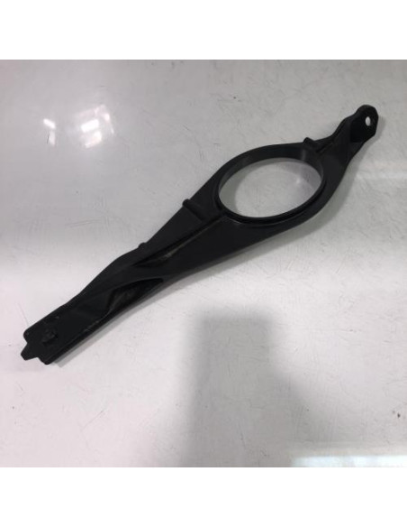 Traverse superieure BMW SERIE 5 F90 PHASE 2 Essence