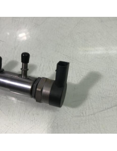 Rampe injection BMW SERIE 1 E81  2