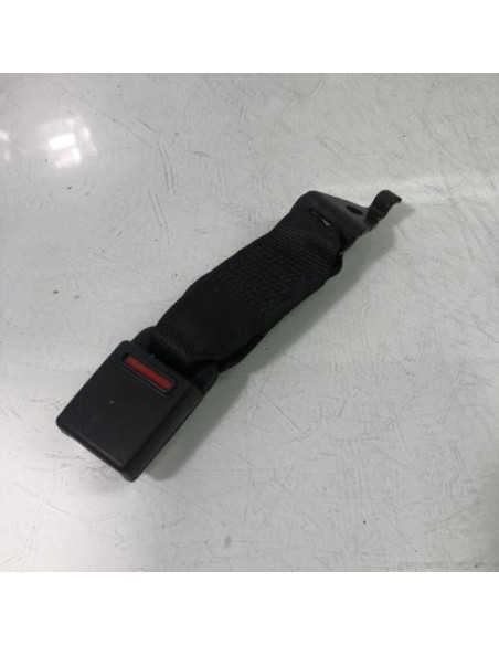 Attache ceinture arriere centrale BMW SERIE 3 F30 PHASE 1 Diesel