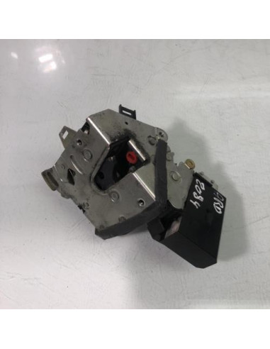 Serrure arriere droit BMW SERIE 7 E38 Diesel