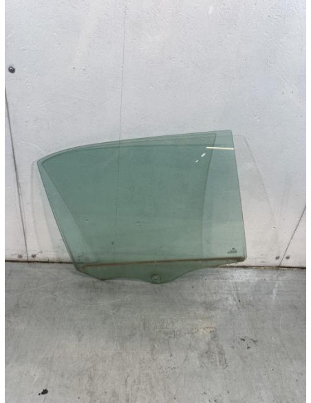 Vitre arriere droit BMW SERIE 7 E38 Diesel