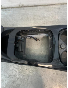 Console central (interieur plastique) BMW SERIE 1 F40 Diesel 2