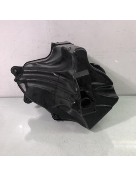 Boite a air BMW SERIE 1 E87 PHASE 1 Essence