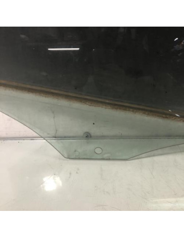 Vitre arriere droit BMW SERIE 1 E87 PHASE 1 Essence