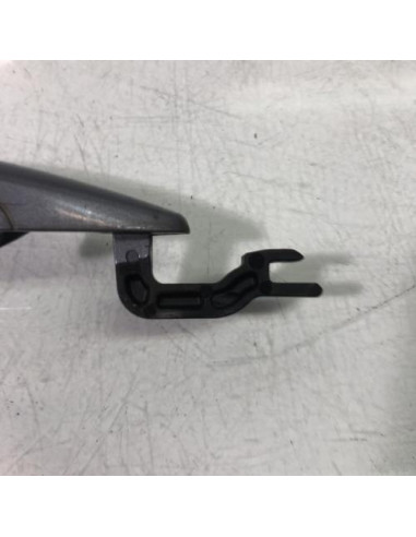 Poignee porte arriere droit BMW SERIE 1 E87 PHASE 1 Essence
