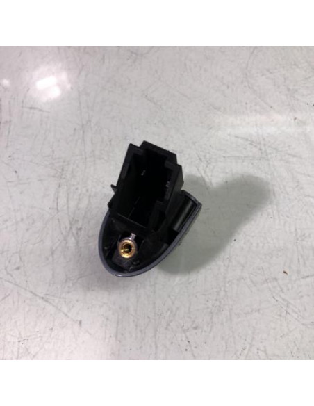 Poignee porte arriere droit BMW SERIE 1 E87 PHASE 1 Essence