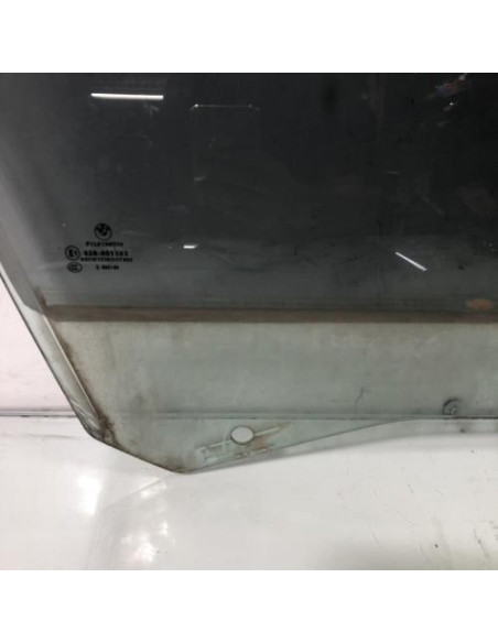 Vitre avant droit BMW SERIE 1 E87 PHASE 1 Essence