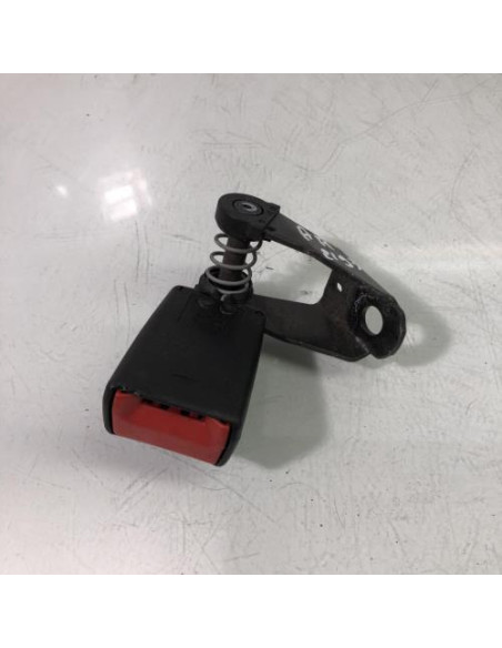 Attache ceinture arriere droit BMW X3 E83 PHASE 1 Diesel