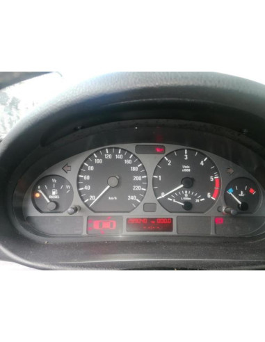 Enjoliveur moustache optique avant gauche BMW SERIE 3 E46 PHASE 2 Diesel