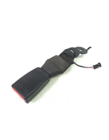 Attache ceinture arriere centrale BMW SERIE 5 F10 PHASE 1 Diesel