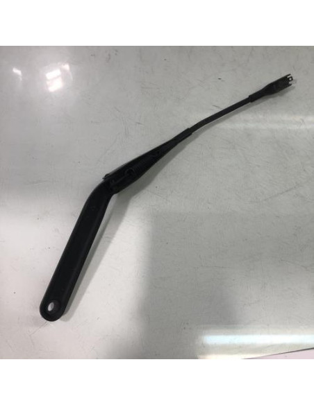 Bras essuie glace avant gauche BMW SERIE 1 E81 Diesel