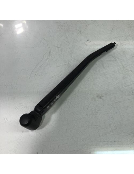 Bras essuie glace arriere BMW SERIE 1 E81 Diesel
