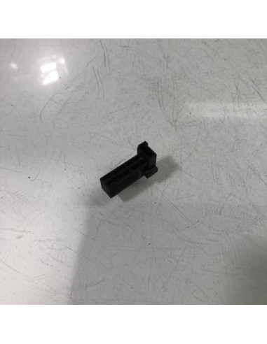 Contacteur feu stop BMW SERIE 1 E81 Diesel