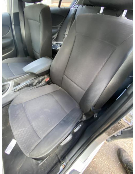 Poignee porte avant gauche BMW SERIE 1 E87 PHASE 2 Diesel