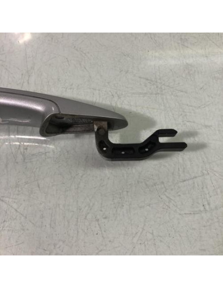 Poignee porte arriere gauche BMW SERIE 1 E87 PHASE 2 Diesel