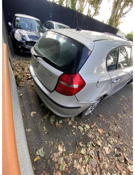 Poignee porte arriere gauche BMW SERIE 1 E87 PHASE 2 Diesel