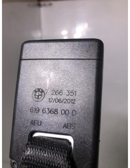 Attache ceinture arriere droit BMW SERIE 1 F20 PHASE 1 Diesel