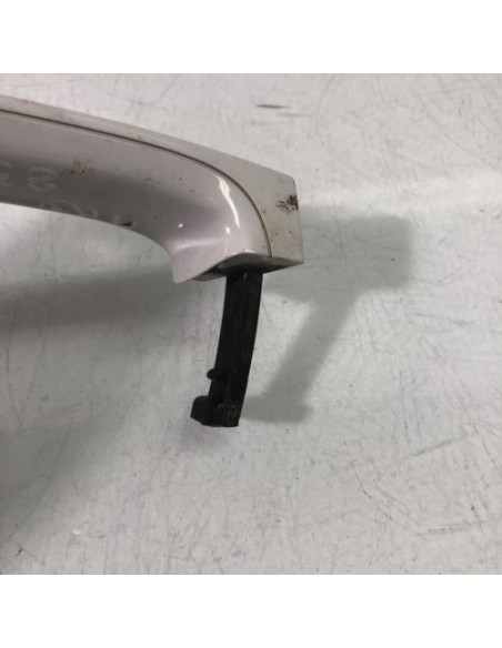 Poignee porte arriere droit BMW SERIE 1 F20 PHASE 1 Diesel