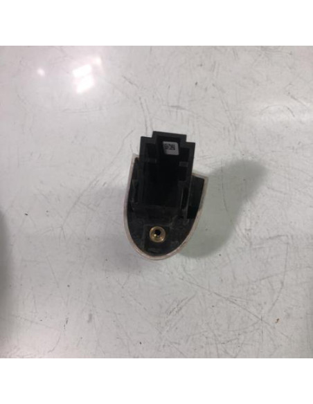 Poignee porte arriere droit BMW SERIE 1 F20 PHASE 1 Diesel