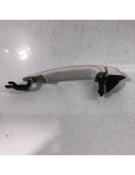 Poignee porte arriere droit BMW SERIE 1 E87 PHASE 2 Diesel