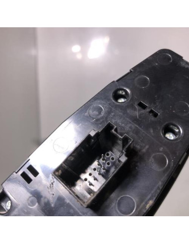 Interrupteur de leve vitre avant gauche BMW SERIE 3 F30 PHASE 1 Diesel