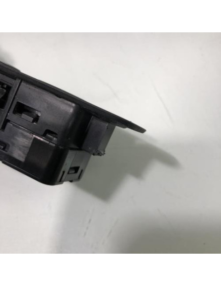 Interrupteur de leve vitre avant gauche BMW SERIE 3 F30 PHASE 1 Diesel