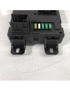 Porte fusible BMW SERIE 1 F20 PHASE 2 Diesel 2