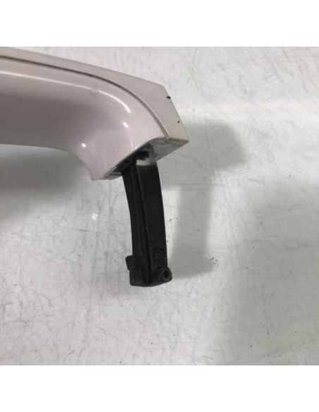 Poignee porte avant droit BMW SERIE 1 E87 PHASE 2 Diesel