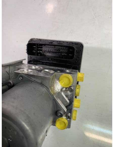 Bloc ABS (freins anti-blocage) BMW SERIE 5 F90 PHASE 2 Essence