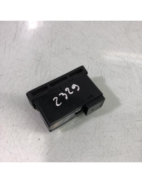 Bouton de warning BMW Z4 E85 ROADSTER PHASE 2 CABRIOLET Essence