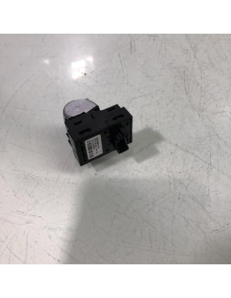 Interrupteur de leve vitre avant droit MINI MINI 2 R61 PACEMAN COUPE Essence