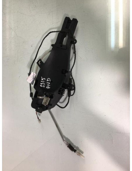 Support poignee porte avant droite BMW X6 E71 PHASE 1 Diesel