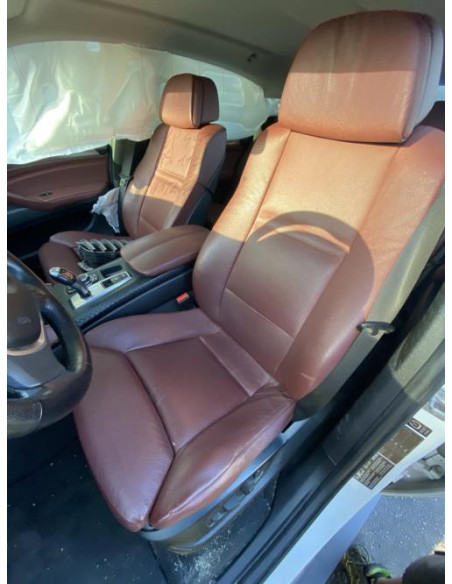 Support poignee porte avant droite BMW X6 E71 PHASE 1 Diesel