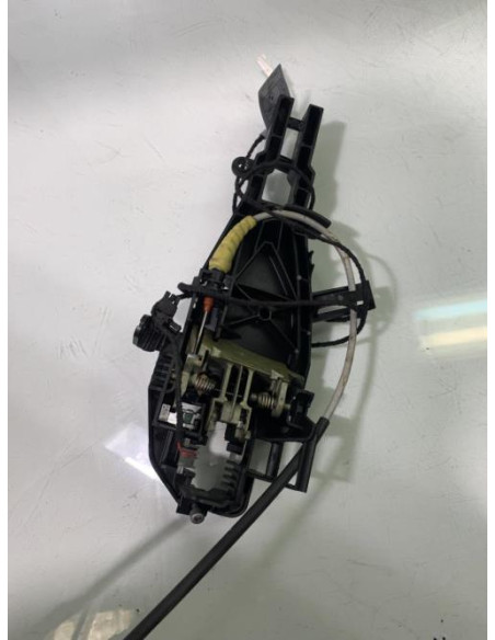 Support poignee porte arriere droite BMW X6 E71 PHASE 1 Diesel