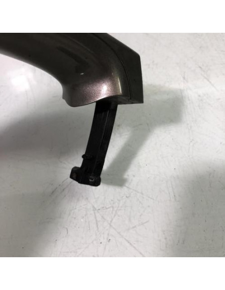 Poignee porte avant droit BMW SERIE 3 E90 PHASE 2 Essence
