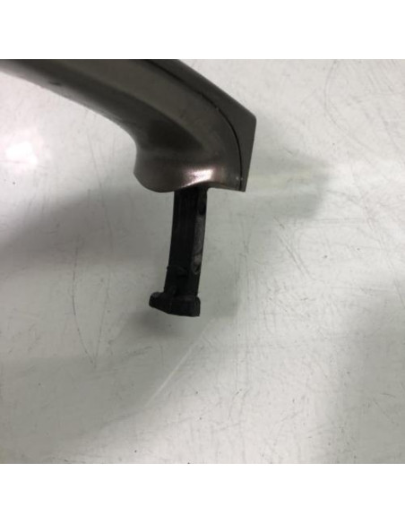Poignee porte arriere gauche BMW SERIE 3 E90 PHASE 2 Essence
