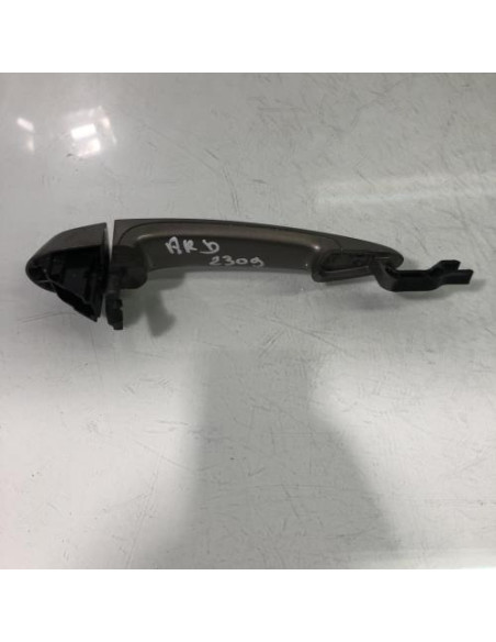 Poignee porte arriere droit BMW SERIE 3 E90 PHASE 2 Essence