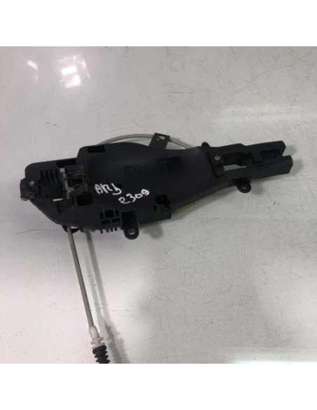 Support poignee porte arriere droite BMW SERIE 3 E90 PHASE 2 Essence