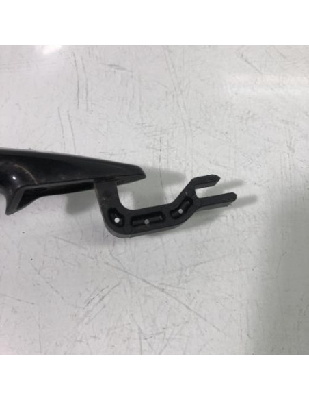 Poignee porte arriere droit BMW SERIE 1 E87 PHASE 2 Diesel