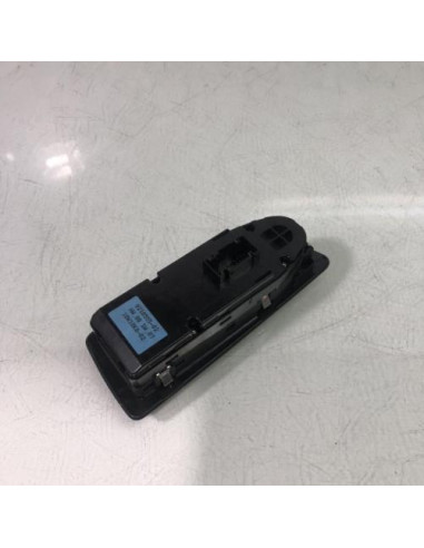 Interrupteur de leve vitre avant gauche BMW SERIE 1 E87 PHASE 2 Diesel