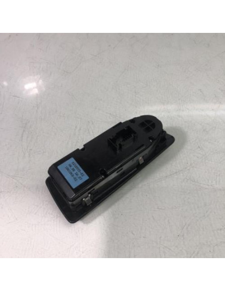 Interrupteur de leve vitre avant gauche BMW SERIE 1 E87 PHASE 2 Diesel